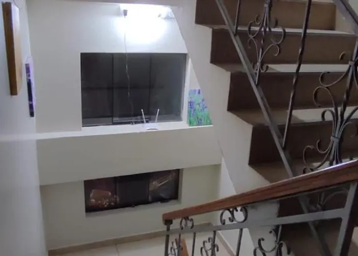 Individual Pumamarka House *