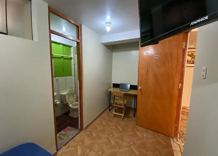 Individual Pumamarka House
